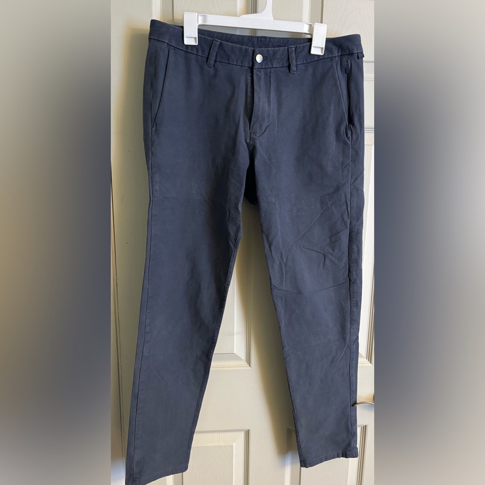 lululemon athletica Men's Dark Blue Navy Canvas Tech ABC Chinos